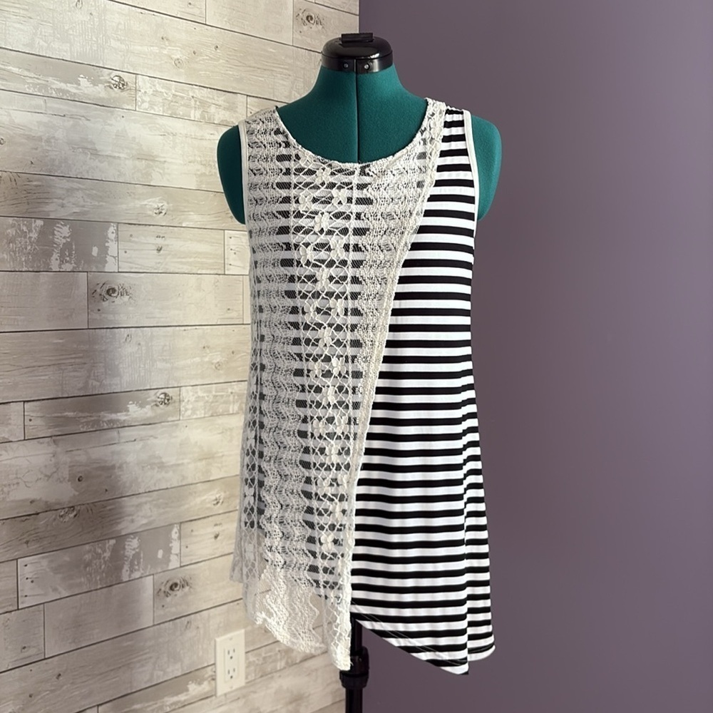 Fresh FX White Cotton Blend Tunic Top 🌟Bundle and Save - 2 items for $30🌟